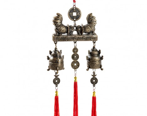 Κρεμαστό με Κόκορες & Δοχεία Πλούτου, Προστασία - Επαγγελματική Επιτυχία